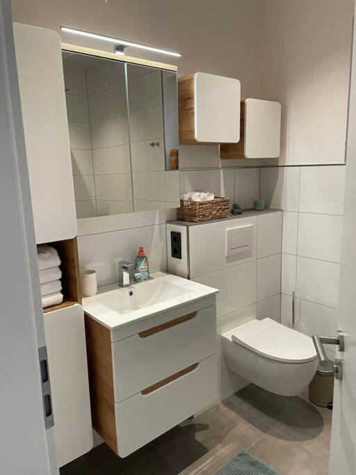 Gemuetliche, Topp Ausgestattete Apartment